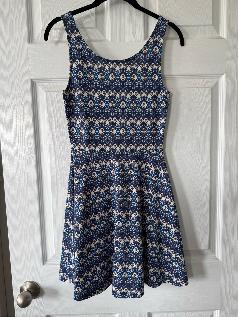 H&M Patterned Sleeveless Fit & Flare Dress